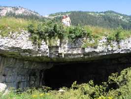 Овечья пещера